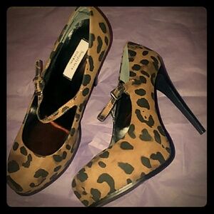 Vera Wang -- Cheetah Heels